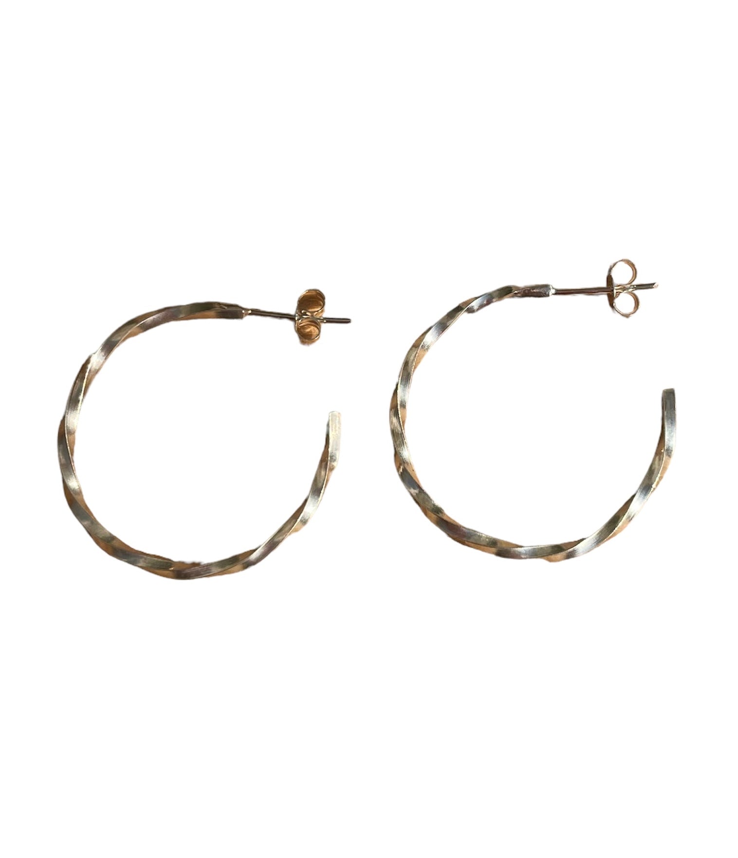 Square Twisted Hoops