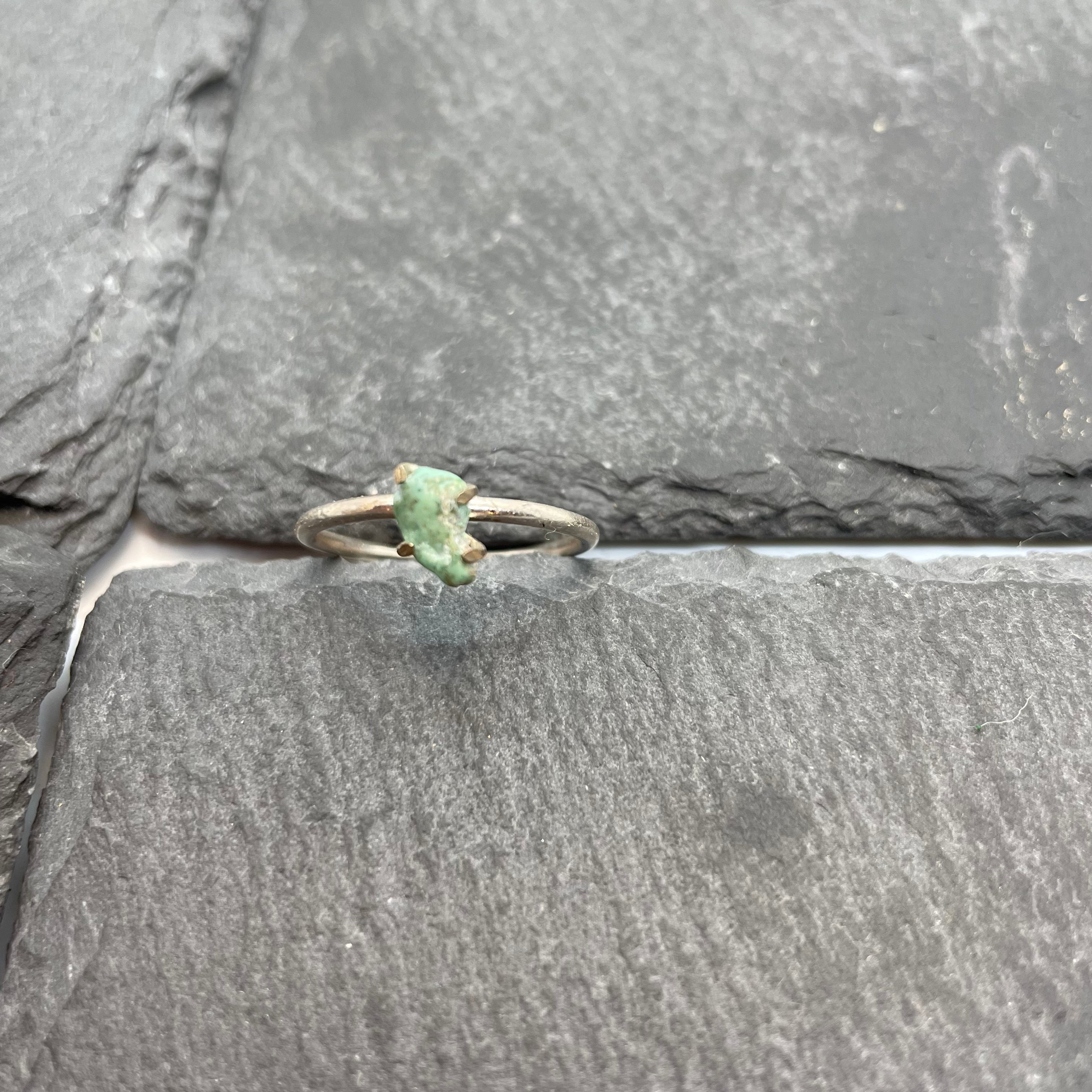 Turquoise Claw Ring (UK N)
